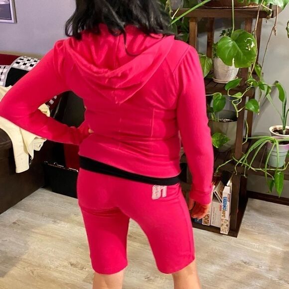 Guess Hot Pink Y2K Sweatsuit Size S/M - Picture 2 of 2